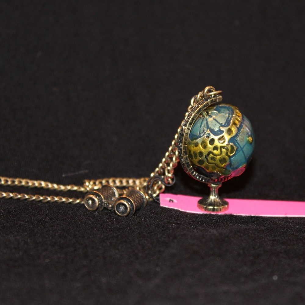 Betsey Johnson Enamel Globe & Telescope Necklace - Picture 8 of 8